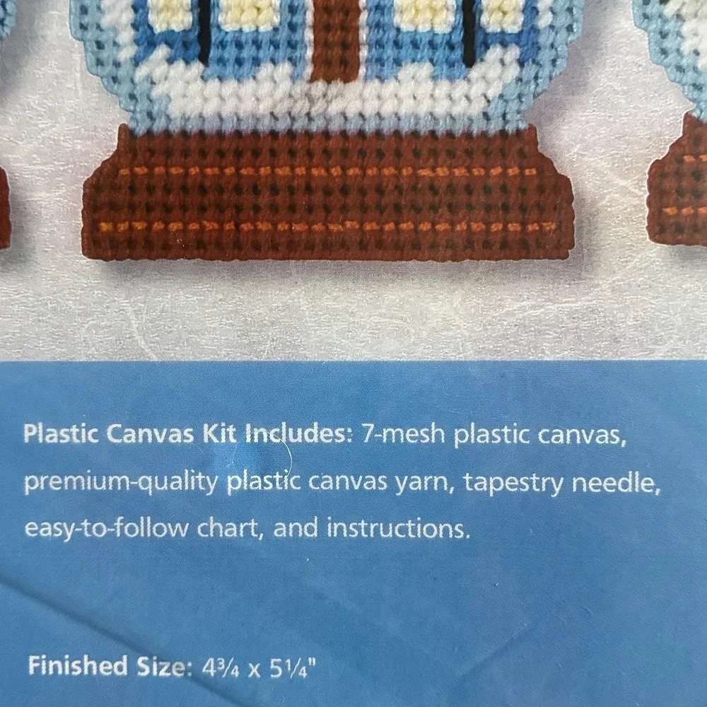 Herrschners Wintery Snow Globe Ornaments Plastic Canvas Kit Set of 6 Christmas